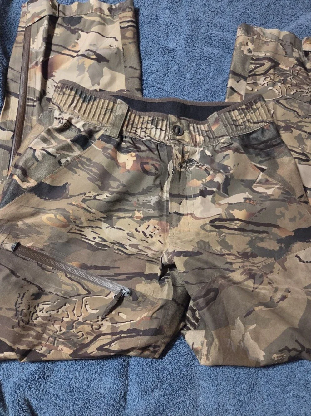 Under Armour Gortex Camouflage Hunter Camo Cargo Pants